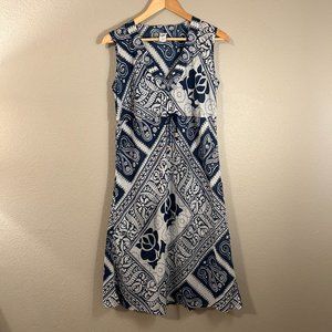 Women's GAP Lightweight V-Neck Summer Dress/ Cover Up Size: M